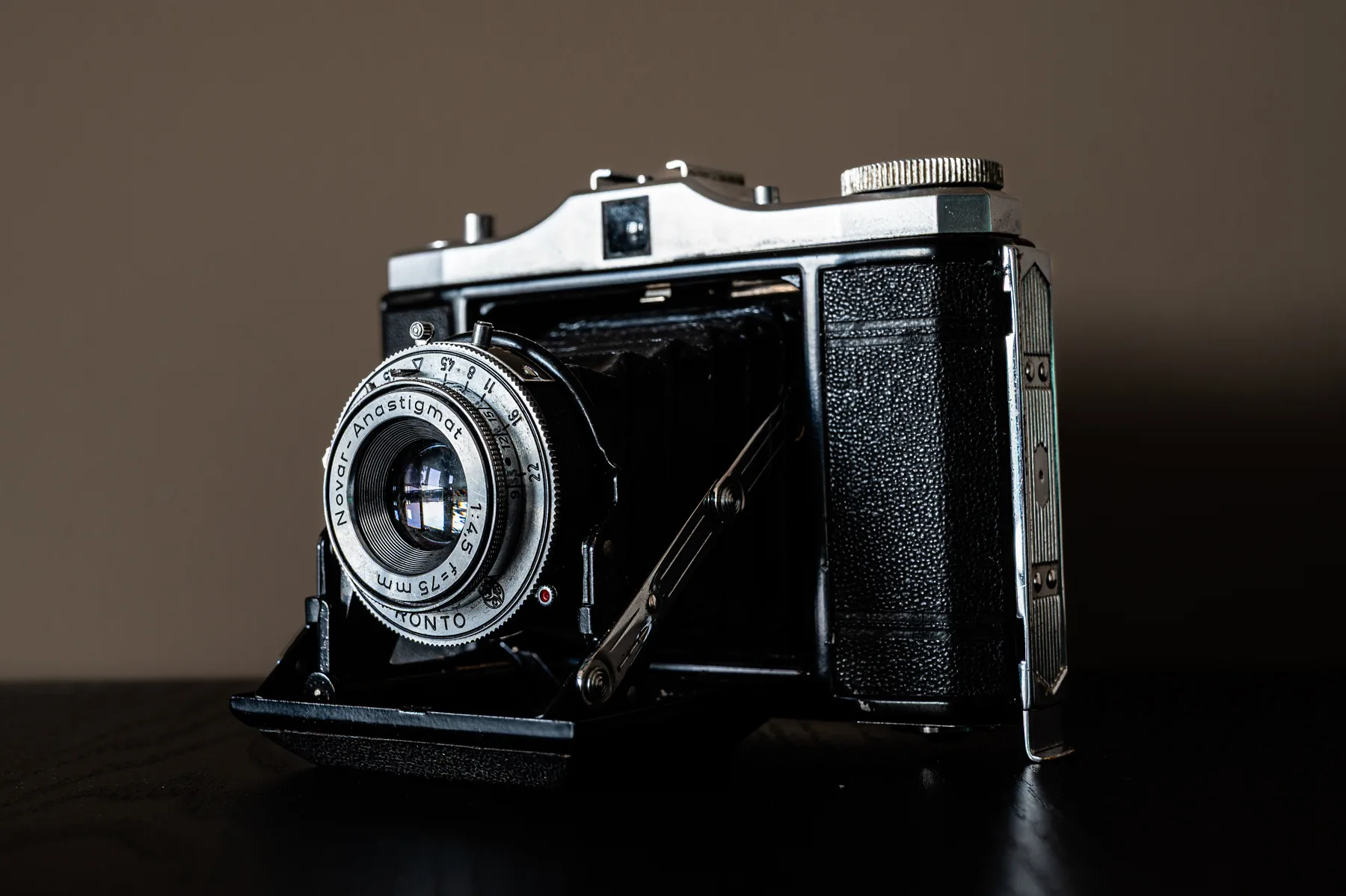 Zeiss Ikon Nettar 517/16 – fotograferen met een analoge middenformaat vouwcamera